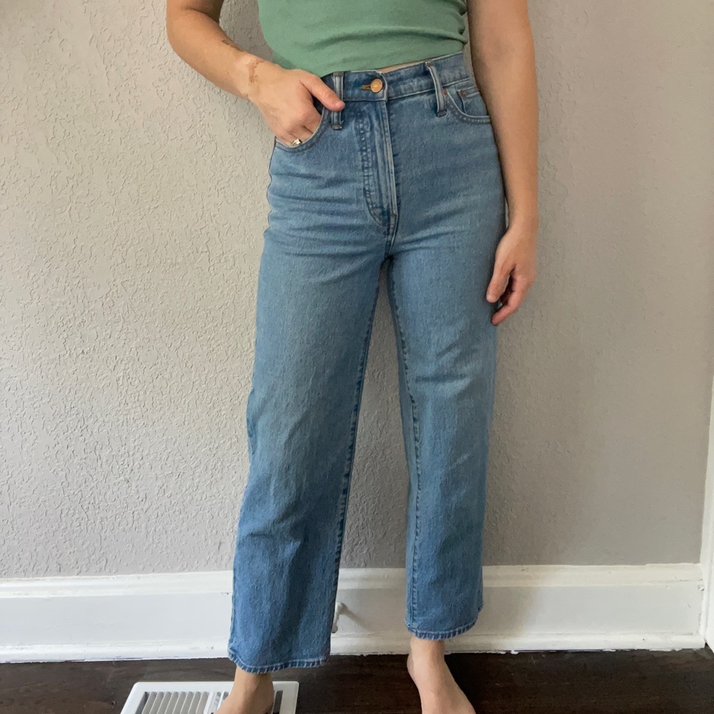 Madewell- perfect vintage wide leg crop jean